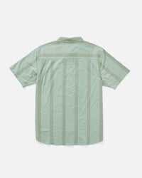 Image 2 of Camisa Salty Crew Ss Button Up en liquidación.