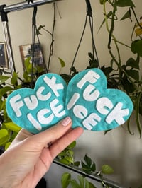 Image 3 of F ICE icy catnip cat toy