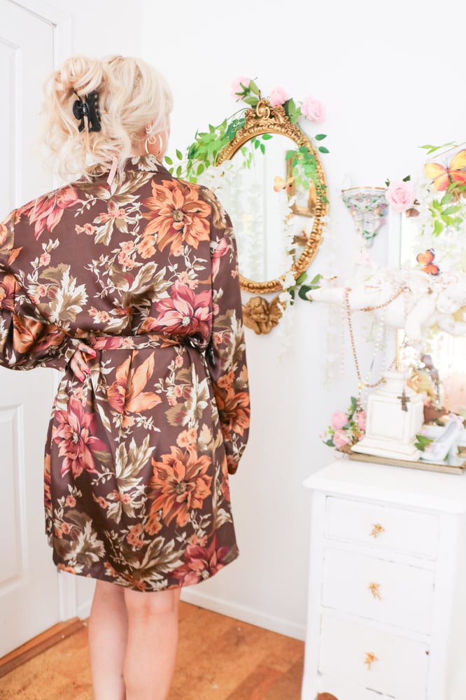 Image of Y2K Jessica L Espresso Brown Silky Floral Robe (2X)