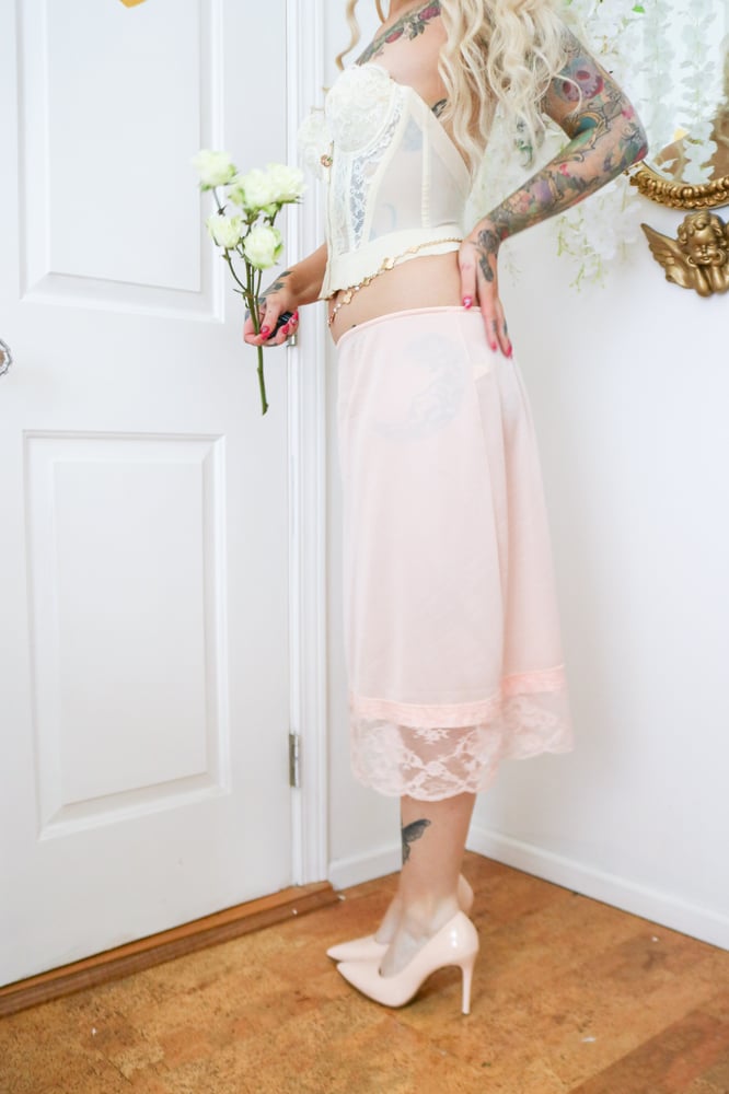 Image of Rare Vintage Designer Emilio Pucci for Formfit Rogers Peachy Pink Half Slip (Medium)