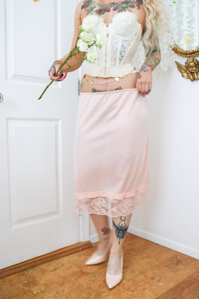 Image of Rare Vintage Designer Emilio Pucci for Formfit Rogers Peachy Pink Half Slip (Medium)