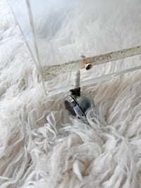 Image 9 of MESA DE METACRILATO CON RUEDAS, AÑOS 80