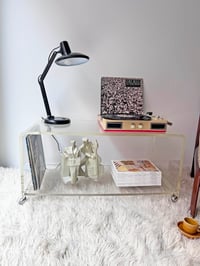 Image 1 of MESA DE METACRILATO CON RUEDAS, AÑOS 80