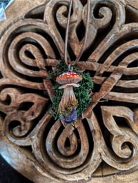 Image 3 of Toadstool fairy pendant on Amethyst point