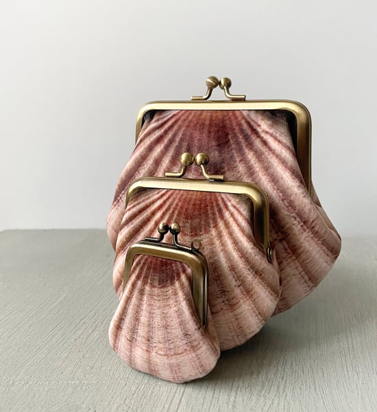 Image of Seashell purses, set of three, velvet and silk pouches