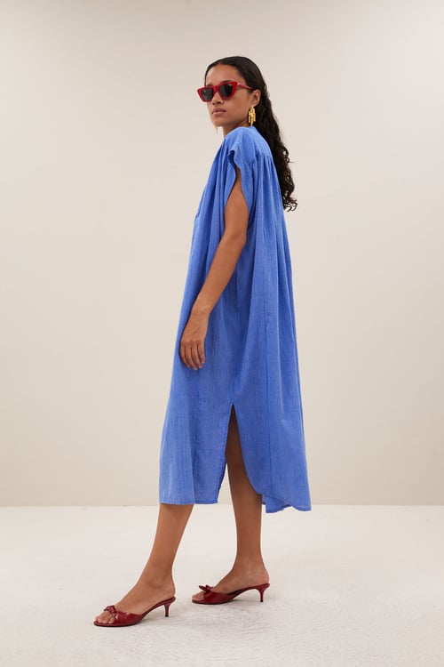 Image of 3-Vestido bodin athia dress sapphire blue