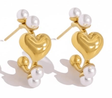 Image of Heart pearl earrings