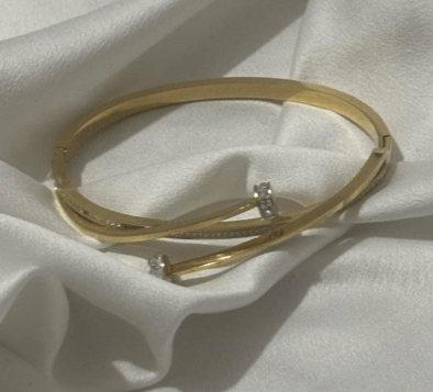 Image of Stainless steel crossover bangle