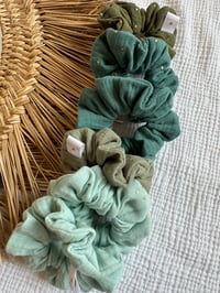 Image 1 of Chouchou Emma Vert / kaki