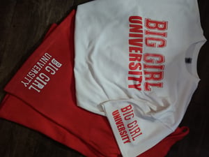Image of VALENTINE'S BIG GIRL UNIVERSITY SHORT SET