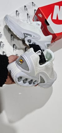 Image 8 of Womens  & Juniors dns Airmax