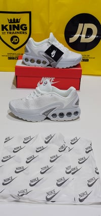 Image 2 of Womens  & Juniors dns Airmax