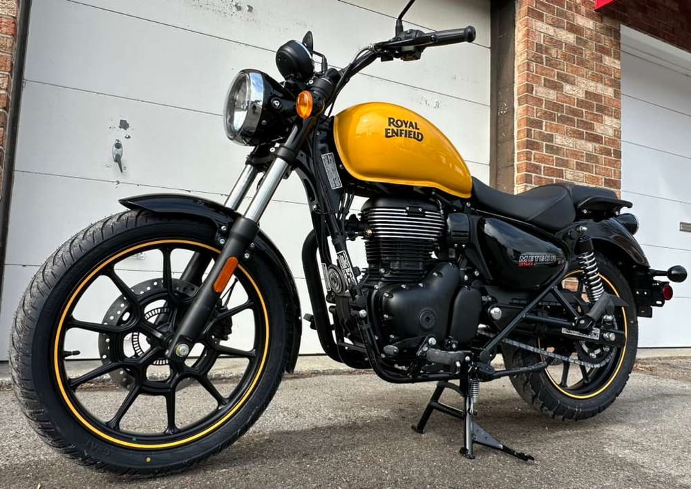 Image of Just Arrived - $850 off!!! 2024 Meteor 350 in Fireball Yellow!