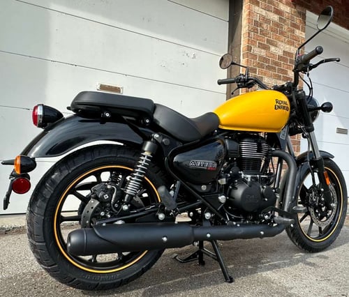 Image of Just Arrived - $850 off!!! 2024 Meteor 350 in Fireball Yellow!