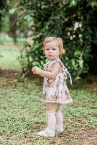 Image 3 of Easter Mini Session