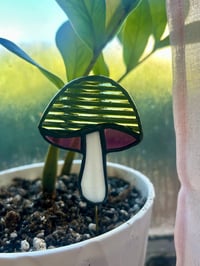 Mushroom Planter Buddy #3