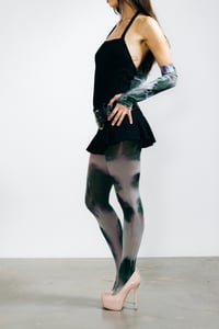 Image 2 of BLACK HOLE ✤