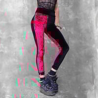 Image 4 of BIKOLOR LEGGINGS | BORDEAUX CORDUROY + BLACK VELVET VERSION