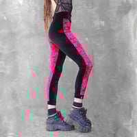 Image 5 of BIKOLOR LEGGINGS | BORDEAUX CORDUROY + BLACK VELVET VERSION