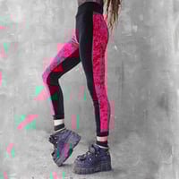 Image 8 of BIKOLOR LEGGINGS | BORDEAUX CORDUROY + BLACK VELVET VERSION