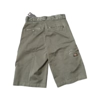 Image 2 of Dickies Unionville 13-Inch Work Shorts Military Green Loose Fit Size 30