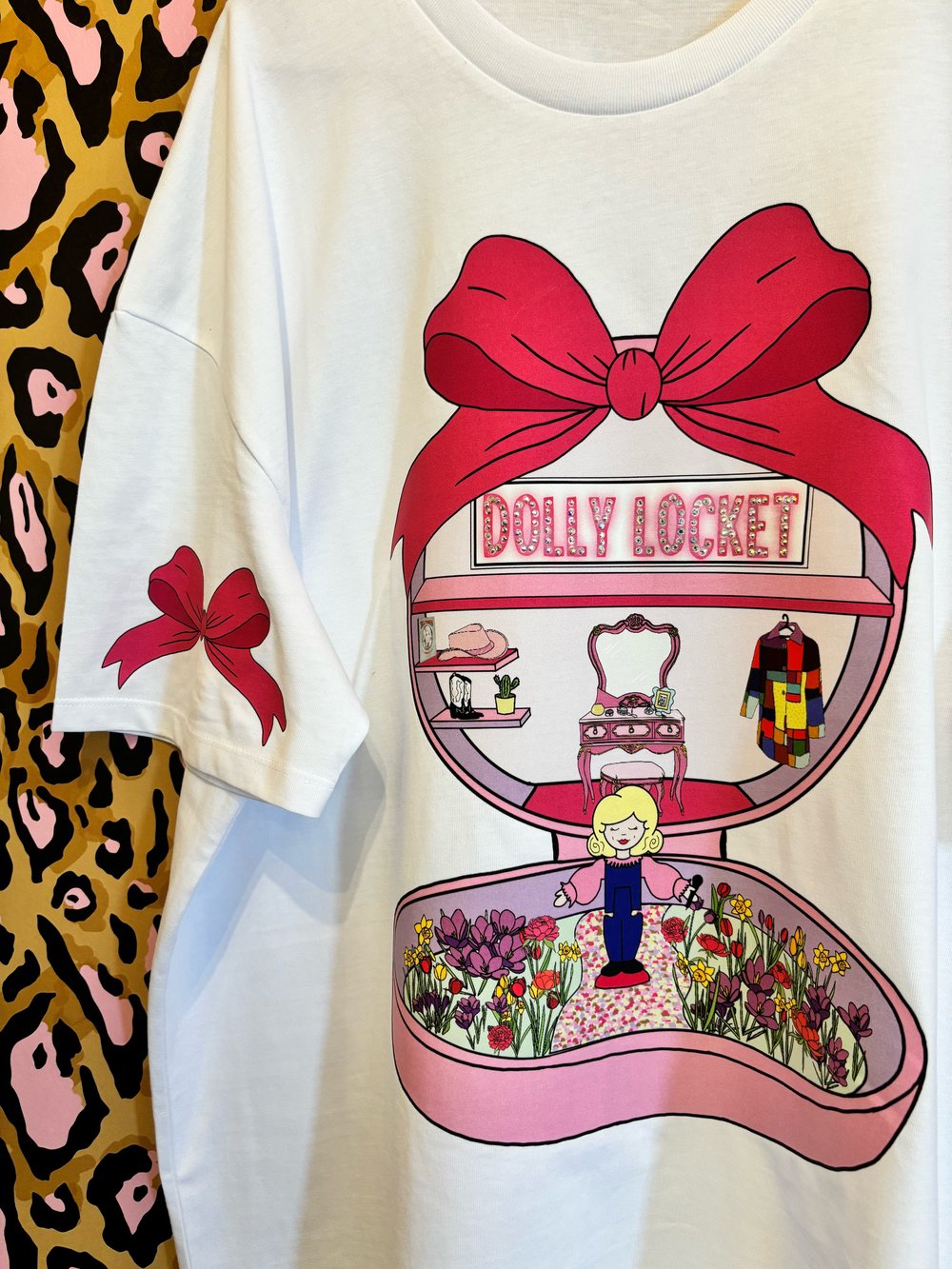 Image of Dolly locket tee