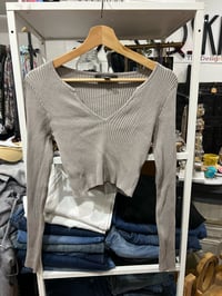 Crop taupe sweater 