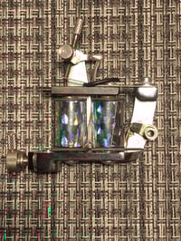 Image 3 of Coastal Waters Chrome plated Tattoo Machine Vintage - Silver Coils