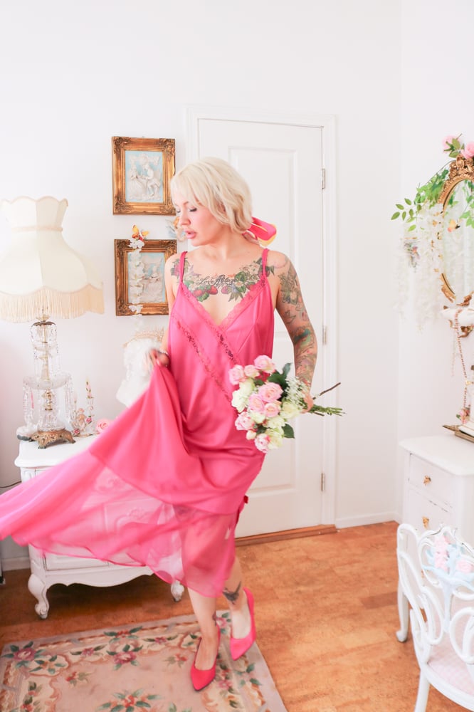 Image of Vintage Rich Magenta Asymmetrical Flowing Nightgown (2X)