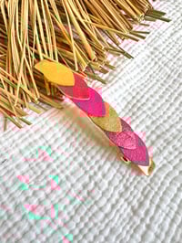 Image 1 of Grande barrette Paulette Rose vif