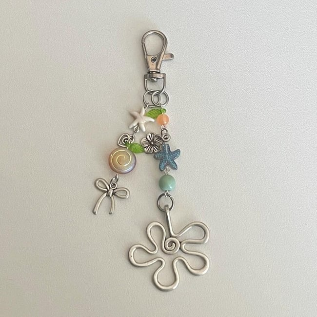 bikini bottom starfish keychain