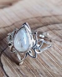 Image 3 of Anillo "HAKNA.LUN"