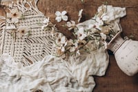 Image 4 of Set Eliora