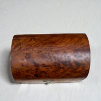 Image 5 of Boîte en bois de loupe de Thuya vintage – Coffret artisanal à couvercle 
