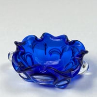 Image 3 of Grand vide-poche Sommerso en verre bleu  - Murano Venise  Artisanat d'Art 1970