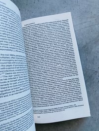 Image 7 of VIVONO. ARTE E AFFETTI, HIV-AIDS IN ITALIA. 1982-1996. Reader