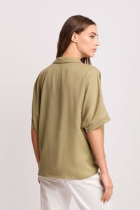 Image 3 of BLUSA FLOJA VERDE KOCCA