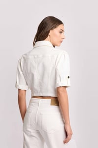 Image 4 of CAZADORA VAQUERA CORTA BLANCA KOCCA
