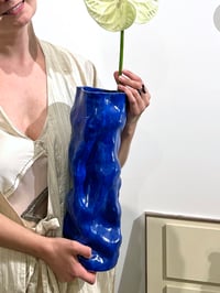 Image 3 of Wavy Vase #01 Every Day Blue