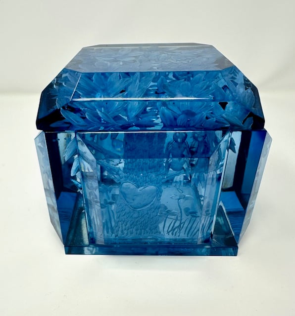 Extra Large Box- Blue Tree and Birds. - Image 2 of 3