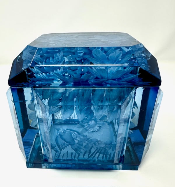 Image of Extra Large Box- Blue Tree and Birds.