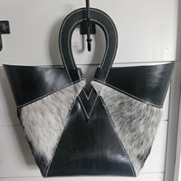 Leather and fur tote bag