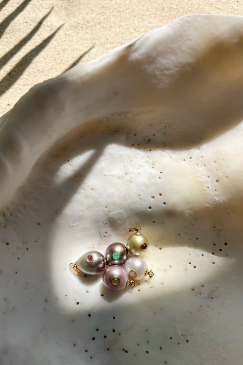 Image of PENDENTIF HEI