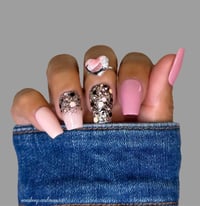 Image 4 of ME, MYSELF & I