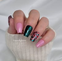 Image 3 of CARLSBAD CHIC