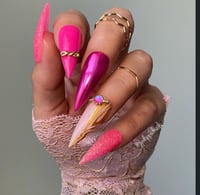 Image 8 of COSMOPOLITIAN