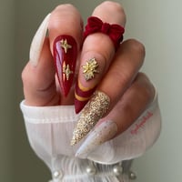 Image 8 of WHITE LIES