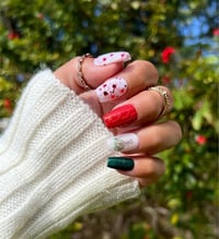 Image 8 of PEPPERMINT PATTY (seasonal)