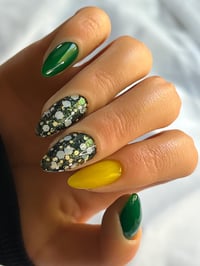 Image 1 of PACKERS- NFL nails, football nails