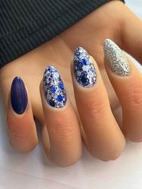 Image 9 of COWBOYS- NFL nails, football nails